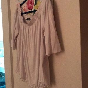 NWOT WHITE TUNIC